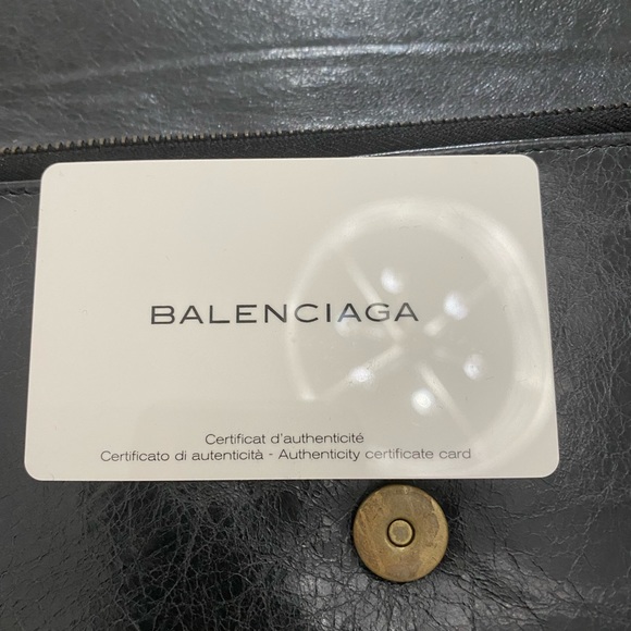 Balenciaga Classic envelope wallet - Picture 5 of 10